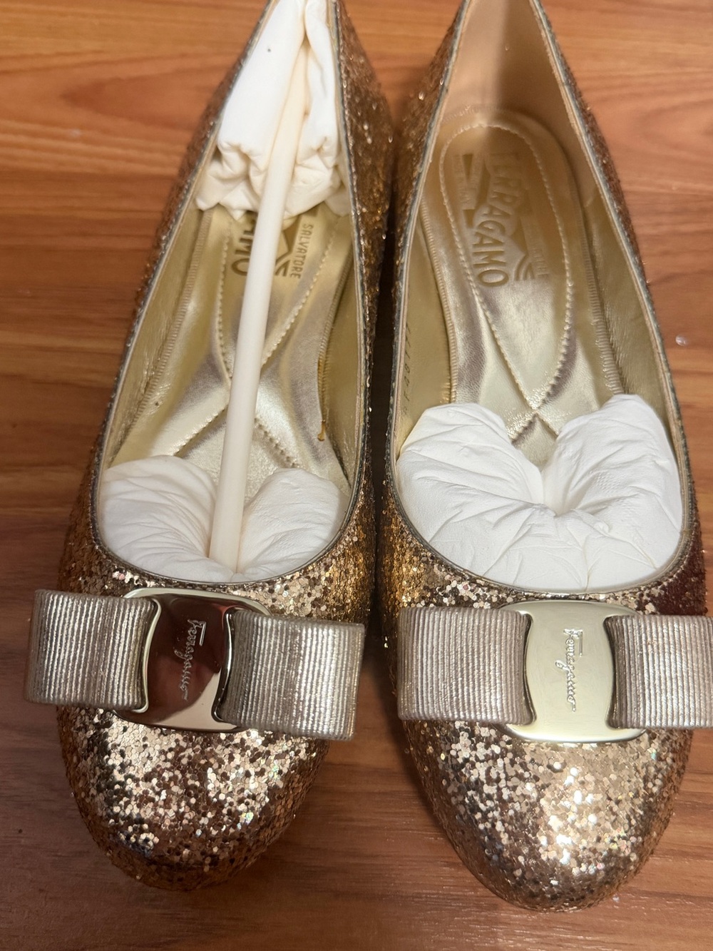 Salvatore Ferragamo Gold Glitter Vara Bow Flats NWT